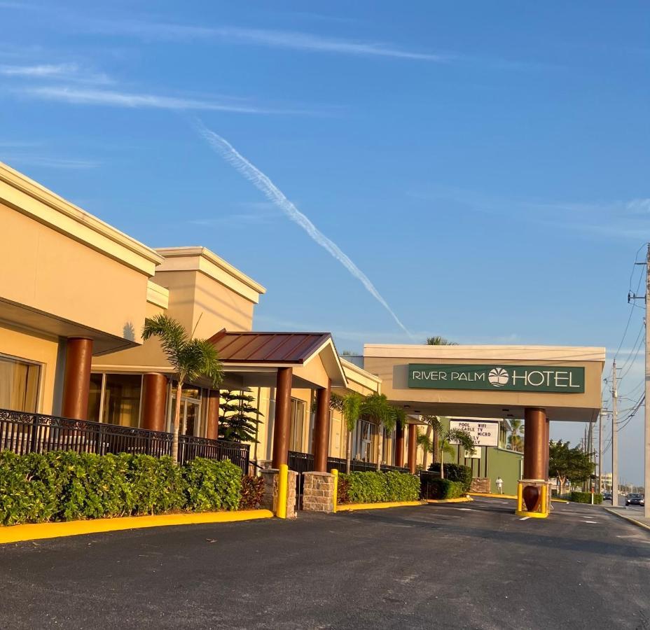 River Palm Hotel Мелбърн Екстериор снимка
